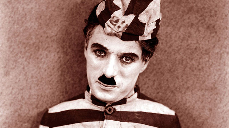Charlie Chaplin / The Adventurer.1917